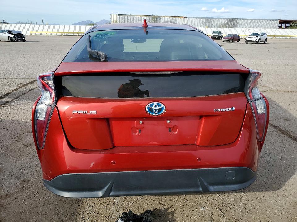 Photo 6 from auction – 2017 TOYOTA PRIUS with VIN JTDKARFU8H3528366