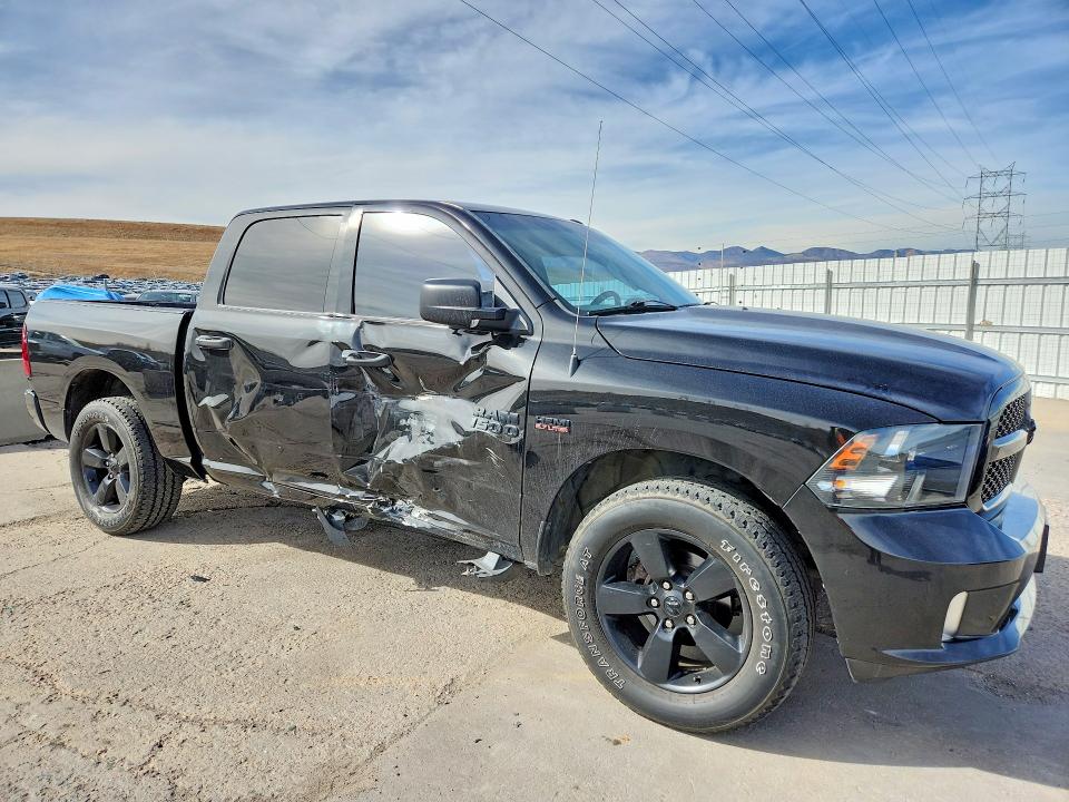 Photo 4 from auction – 2016 RAM 1500 with VIN 3C6RR7KT1GG243732