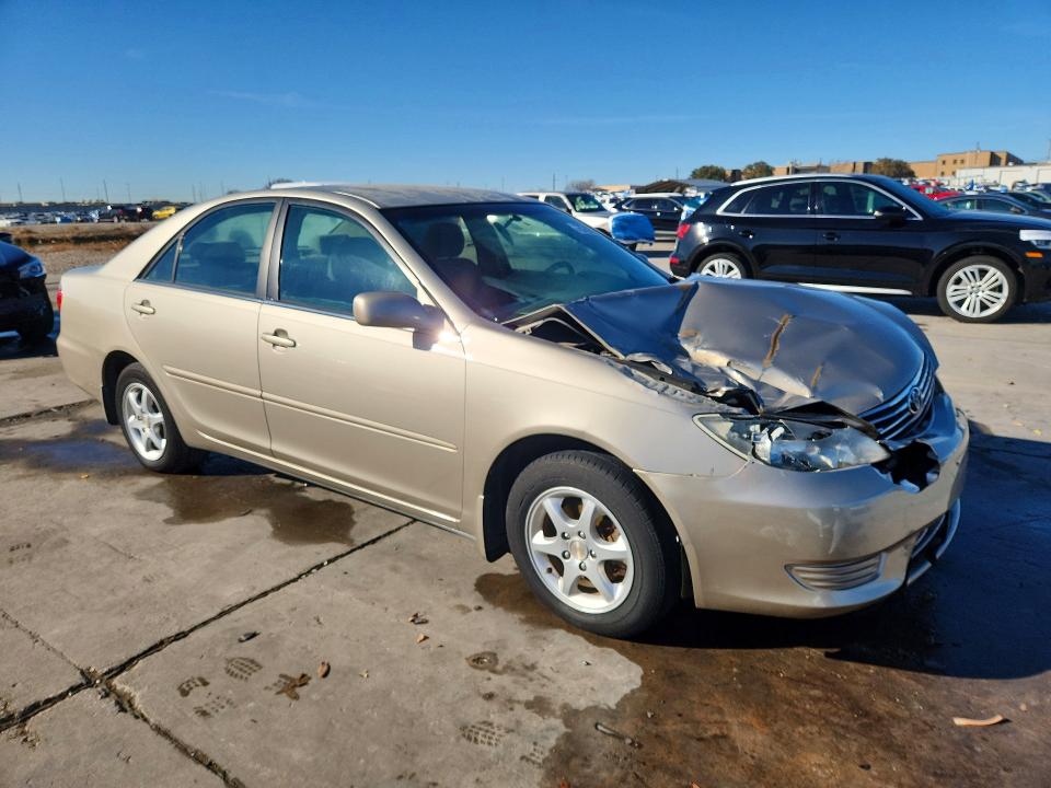 Photo 4 from auction – 2005 TOYOTA CAMRY with VIN 4T1BE32K45U095250