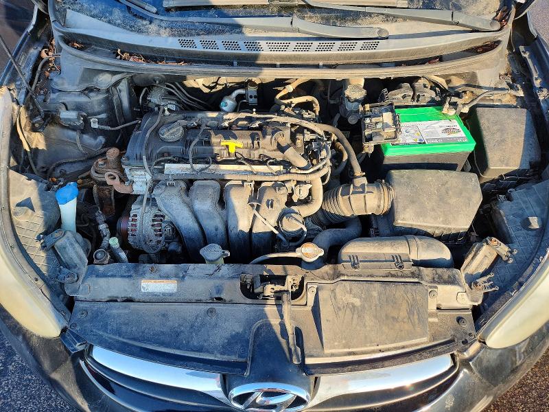 Photo 11 from auction – 2011 HYUNDAI ELANTRA with VIN 5NPDH4AE5BH040530