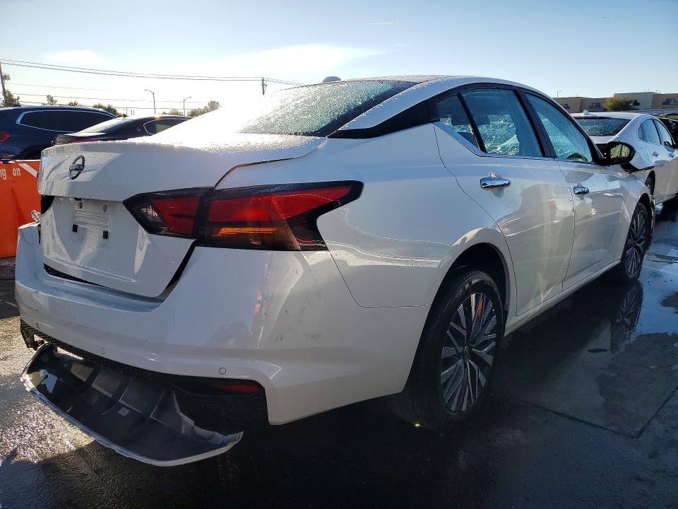 Photo 3 from auction – 2025 NISSAN ALTIMA with VIN 1N4BL4DV1SN400853