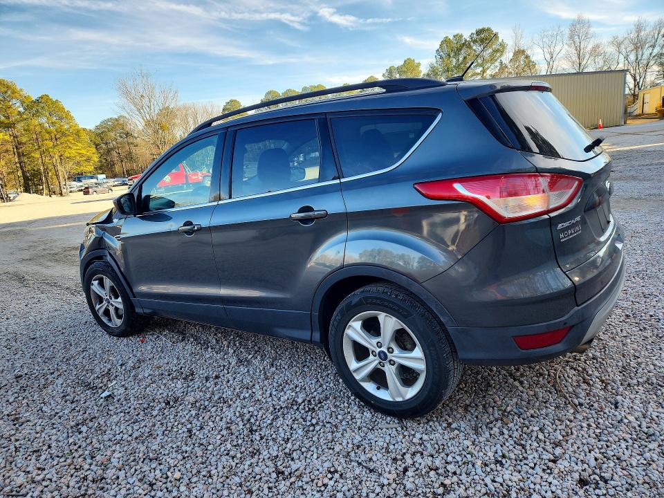 Photo 2 from auction – 2015 FORD ESCAPE with VIN 1FMCU9GX5FUA02719