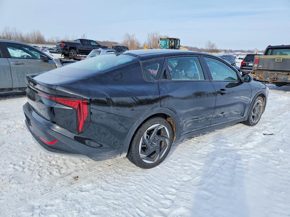 Photo 3 from auction – 2025 KIA K4 with VIN 3KPFU4DE3SE169404