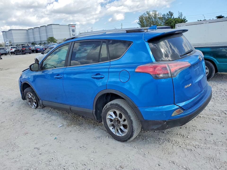 Photo 2 from auction – 2017 TOYOTA RAV4 with VIN JTMBFREV8HJ134860
