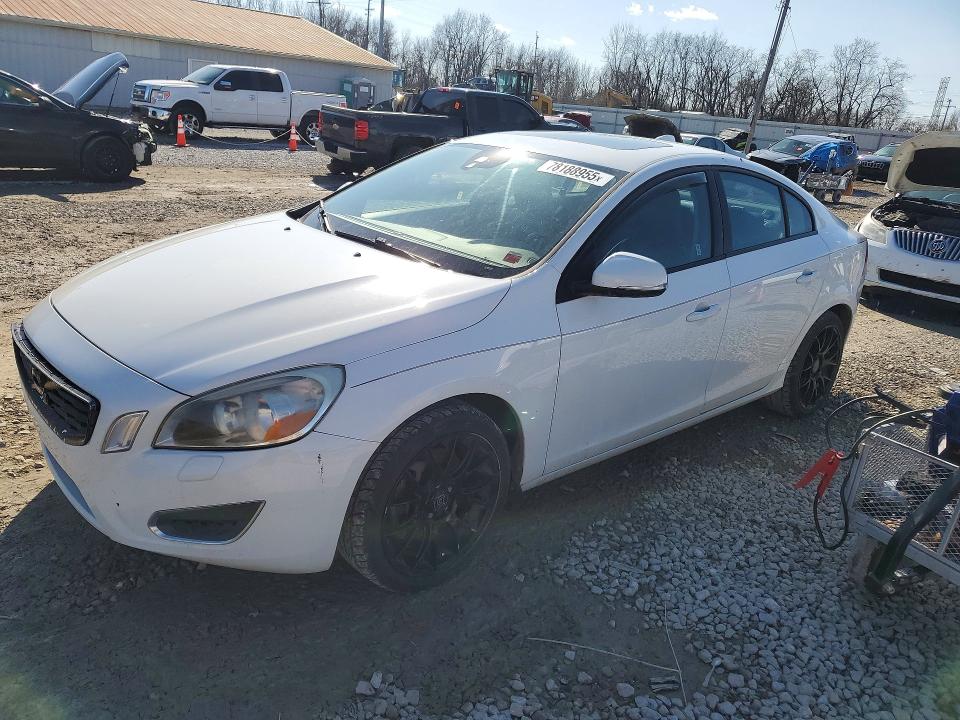 VOLVO S60 2013 with VIN YV1612FS4D1213751 - Photo from auction
