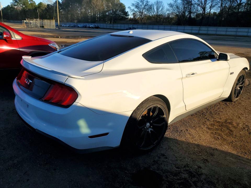Photo 3 from auction – 2019 FORD MUSTANG GT with VIN 1FA6P8CFXK5122252