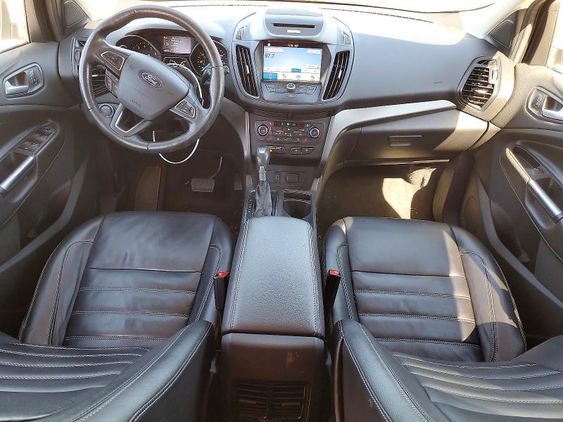 Photo 8 from auction – 2017 FORD ESCAPE with VIN 1FMCU9GD4HUB90562