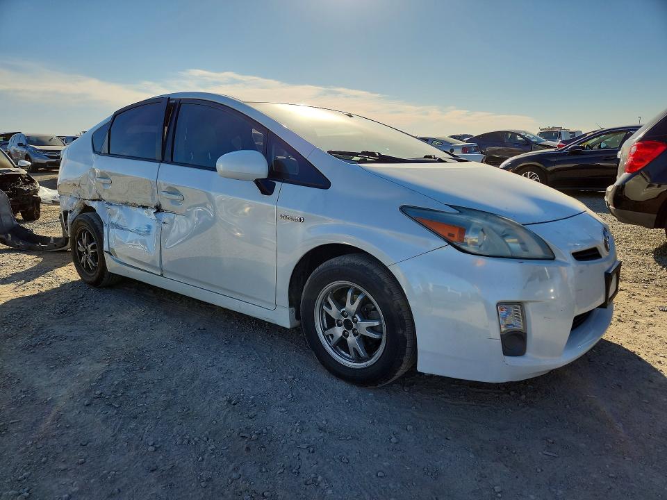 Photo 4 from auction – 2011 TOYOTA PRIUS with VIN JTDKN3DU0B0303162