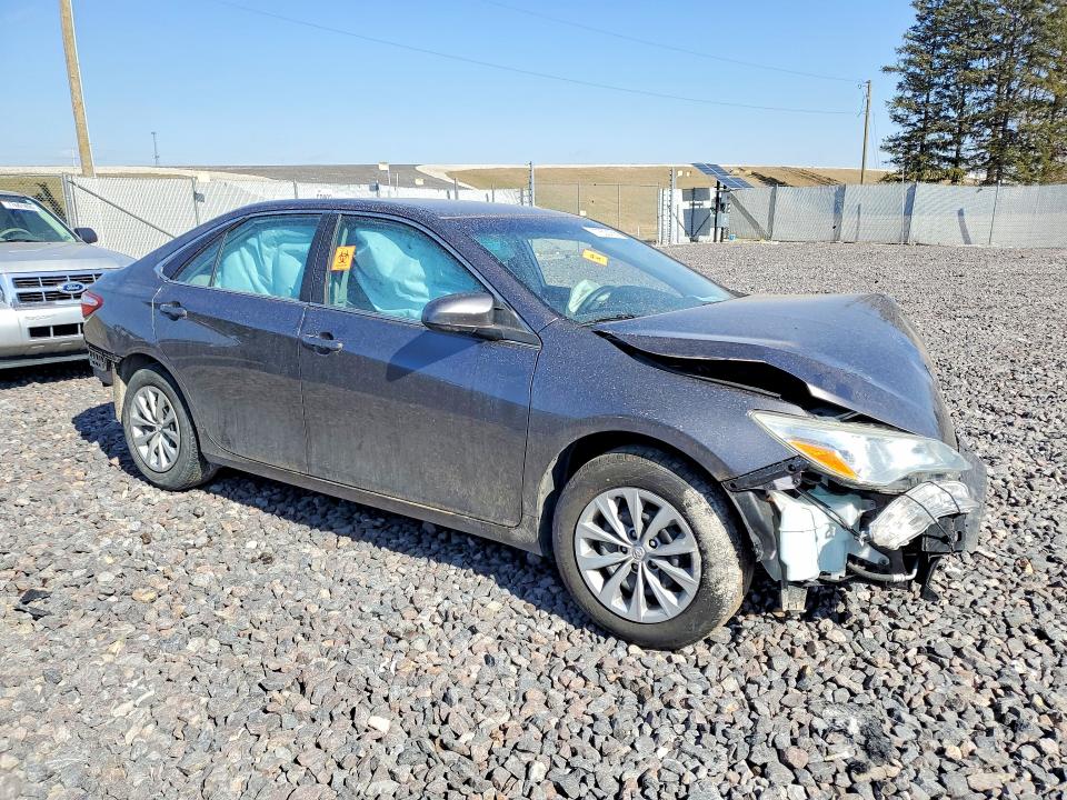 Photo 4 from auction – 2015 TOYOTA CAMRY with VIN 4T4BF1FK0FR506548