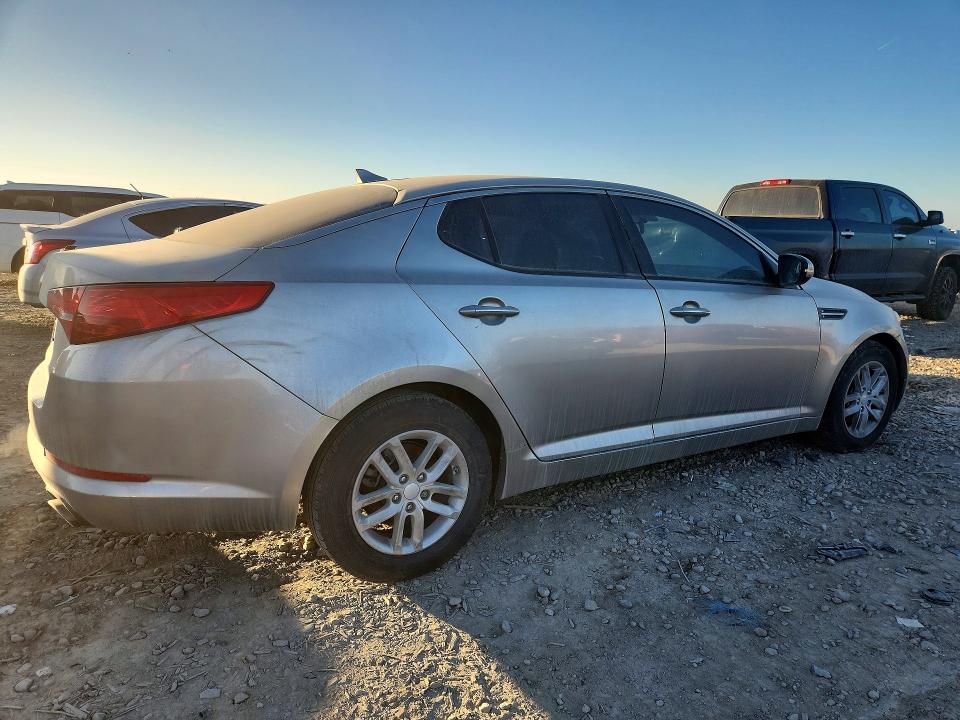 Photo 3 from auction – 2013 KIA OPTIMA LX with VIN KNAGM4A7XD5381402