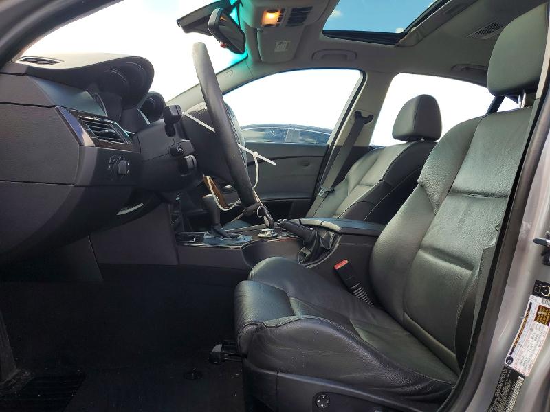 Photo 7 from auction – 2006 BMW 525 I with VIN WBANE53556CK80661