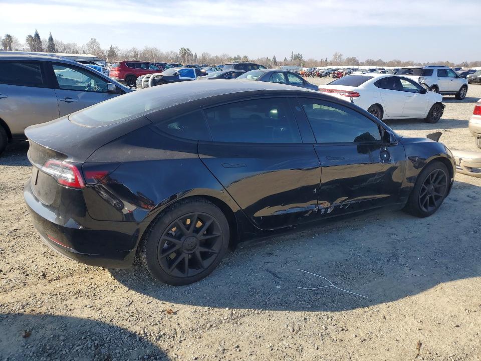 Photo 3 from auction – 2021 TESLA MODEL 3 with VIN 5YJ3E1EA0MF003431