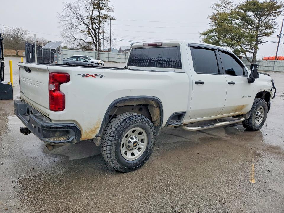 Photo 3 from auction – 2021 CHEVROLET SILVERADO with VIN 1GC1YLE74MF137448