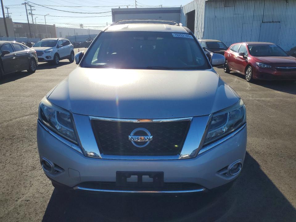 Фото 5 с аукциона – 2015 NISSAN PATHFINDER с VIN 5N1AR2MN9FC676350