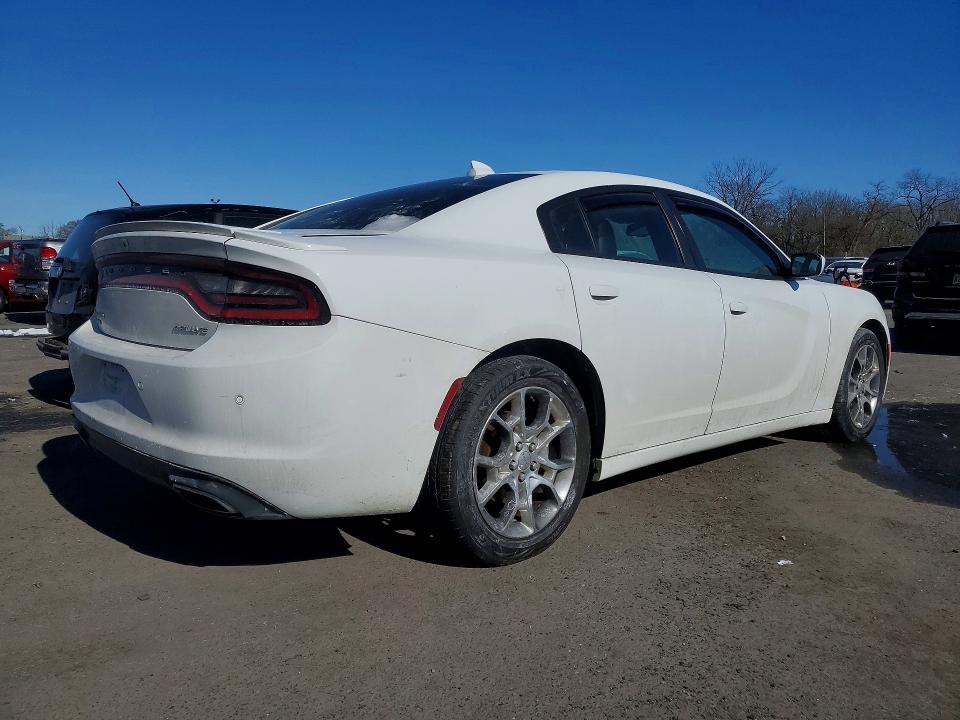 Photo 3 from auction – 2016 DODGE CHARGER with VIN 2C3CDXJG5GH341913