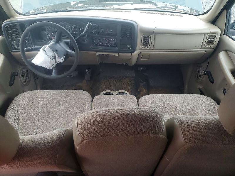 Photo 8 from auction – 2002 CHEVROLET SILVERADO with VIN 2GCEC19W721151760