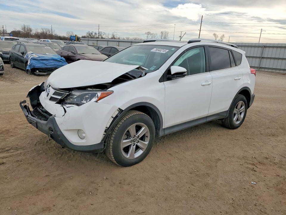 Foto 1 de la subasta – 2015 TOYOTA RAV4 con VIN 2T3RFREV0FW289559