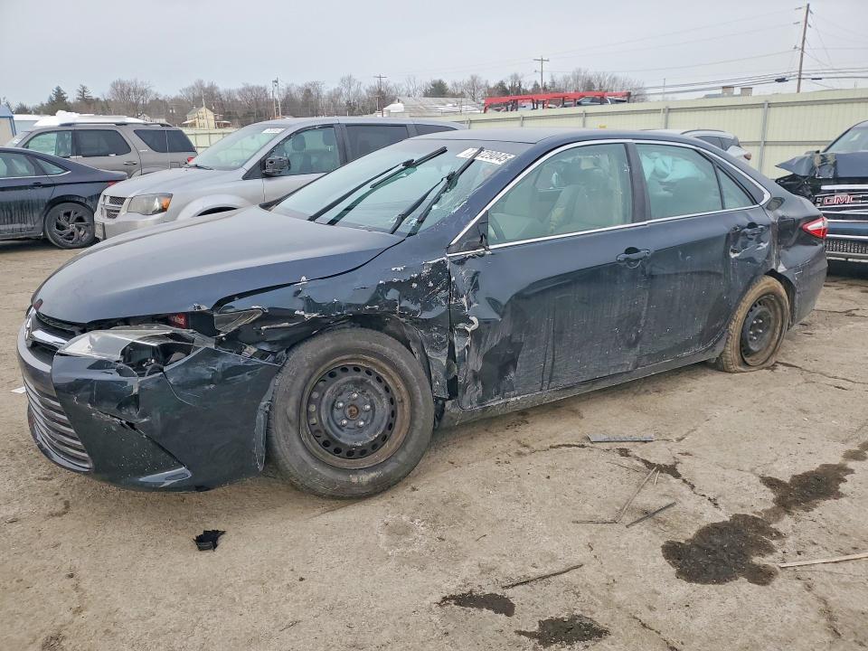 TOYOTA CAMRY 2017 with VIN 4T1BF1FK8HU416688 - Photo from auction