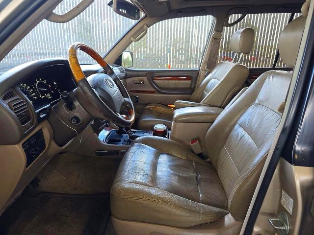 Photo 5 from auction – 2001 LEXUS LX 470 with VIN JTJHT00W313505879