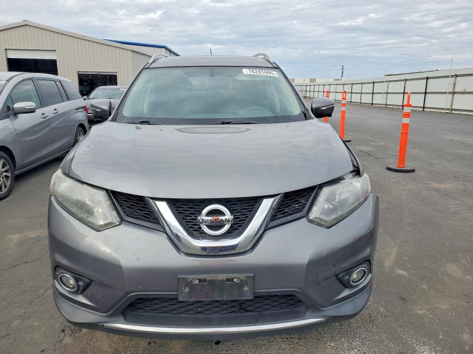 Photo 5 from auction – 2015 NISSAN ROGUE S with VIN 5N1AT2MT7FC876417