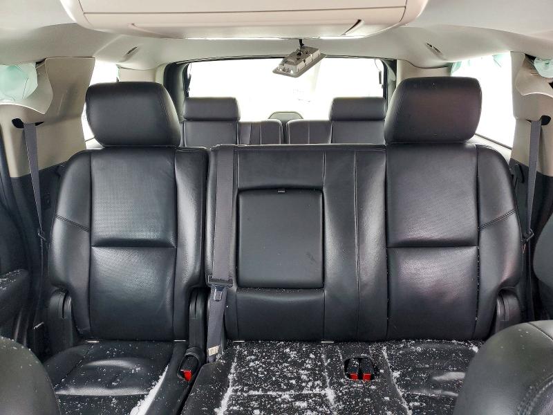 Photo 10 from auction – 2011 CHEVROLET TAHOE with VIN 1GNSKCE00BR312984
