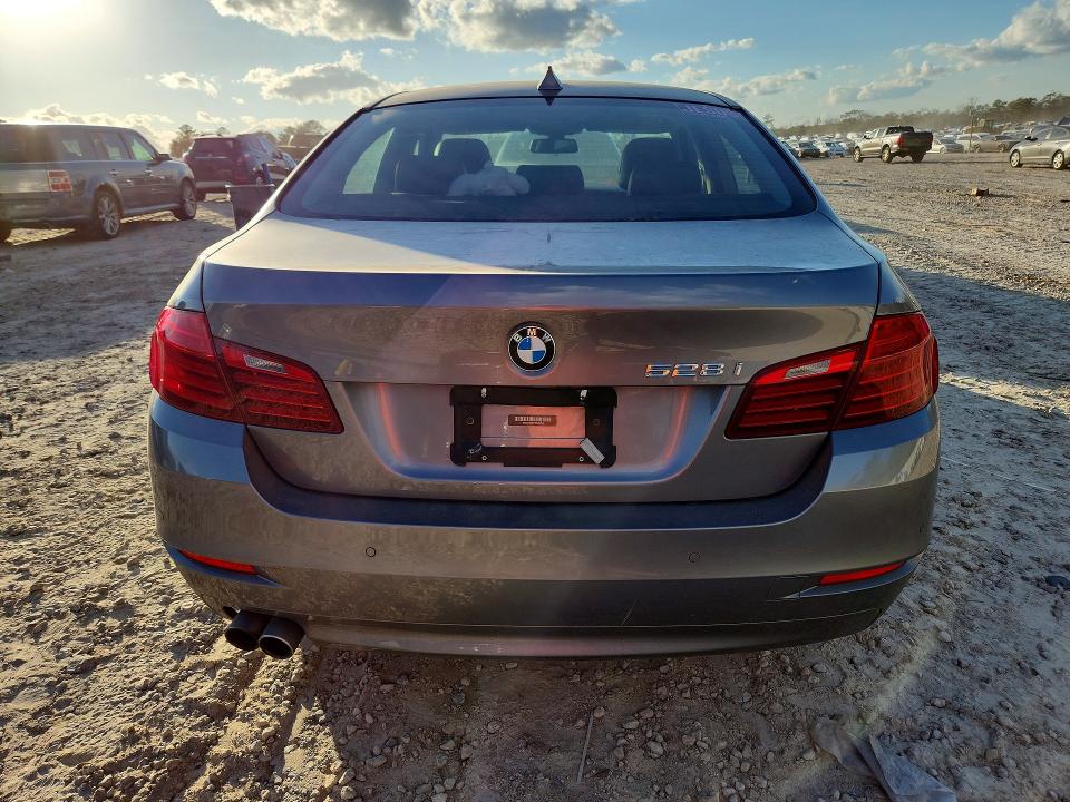 Photo 6 from auction – 2015 BMW 528 with VIN WBA5A5C54FD522264