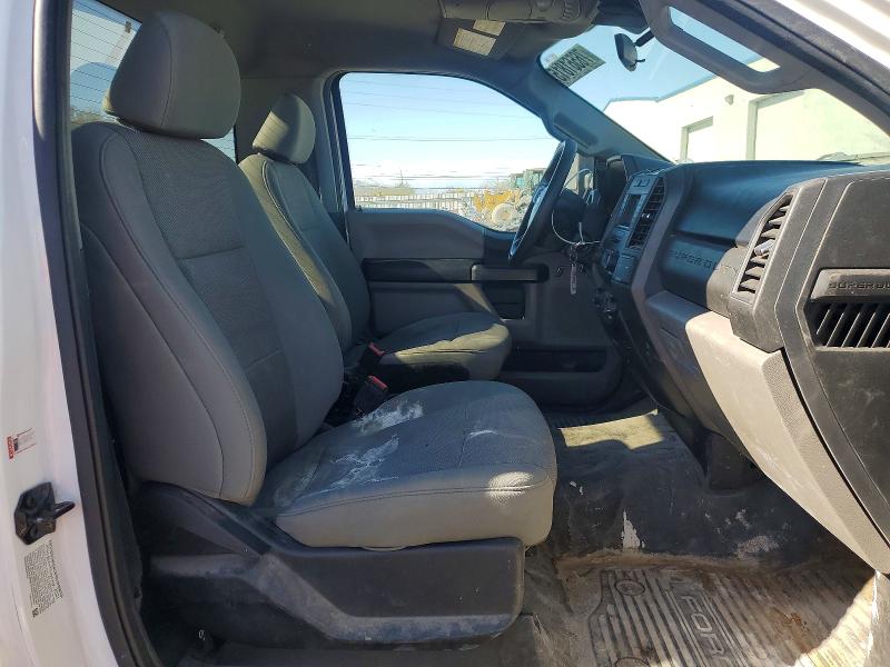 Photo 10 from auction – 2021 FORD F350 SUPER with VIN 1FTRF3A60MED40512