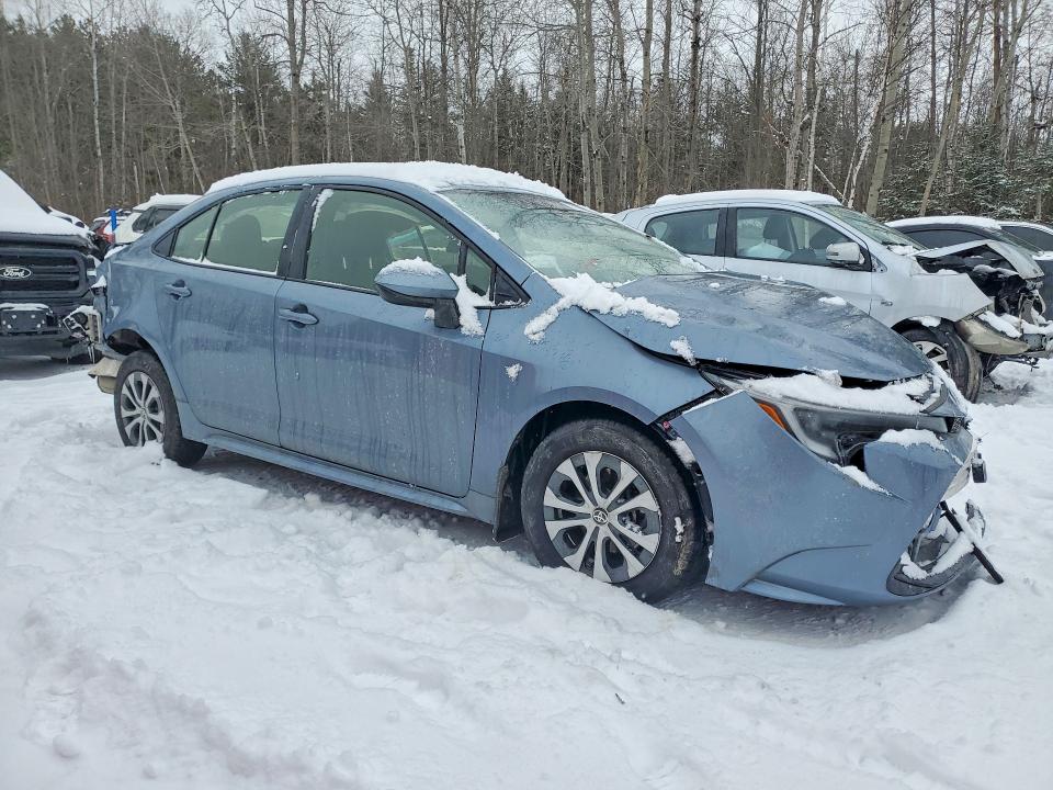 Photo 4 from auction – 2023 TOYOTA COROLLA with VIN JTDBCMFE7P3015825