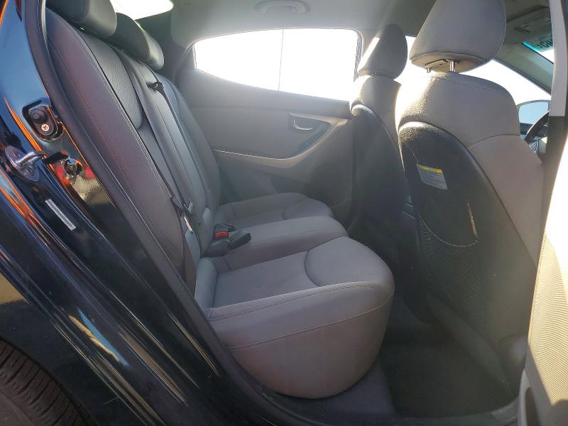Photo 10 from auction – 2011 HYUNDAI ELANTRA GL with VIN KMHDH4AE8BU155236