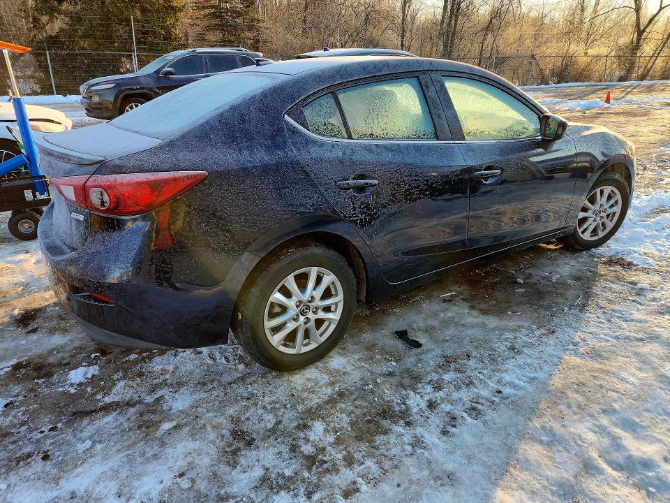 Photo 3 from auction – 2014 MAZDA 3 GRAND TO with VIN JM1BM1W79E1111946