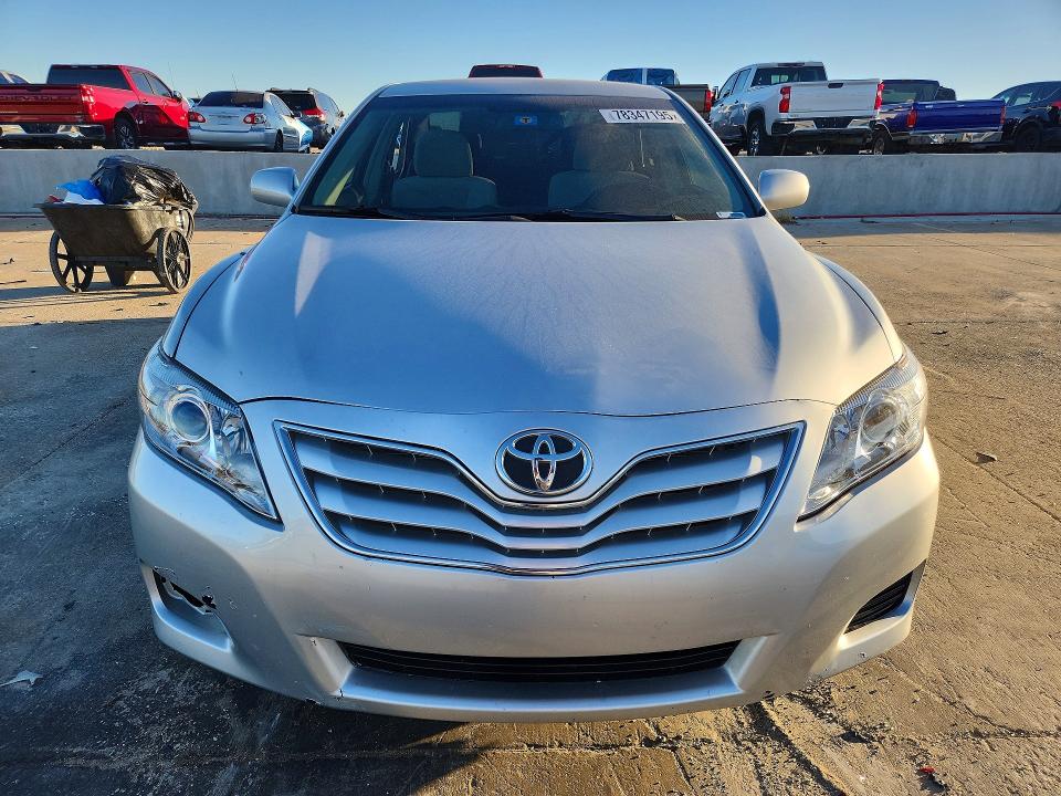Photo 5 from auction – 2011 TOYOTA CAMRY with VIN 4T4BF3EK7BR120376