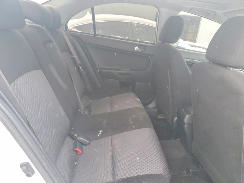 Photo 10 from auction – 2016 MITSUBISHI LANCER with VIN JA32U8FW1GU604780