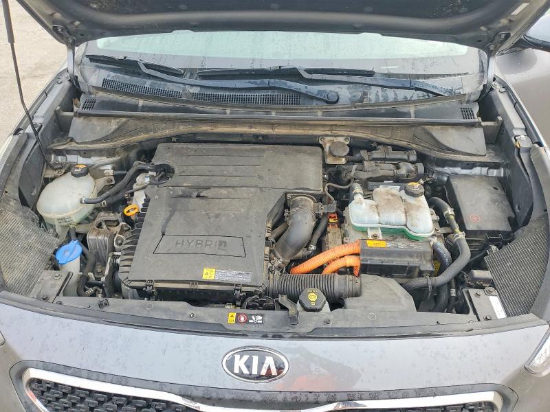 Photo 11 from auction – 2017 KIA NIRO EX with VIN KNDCC3LC6H5102350