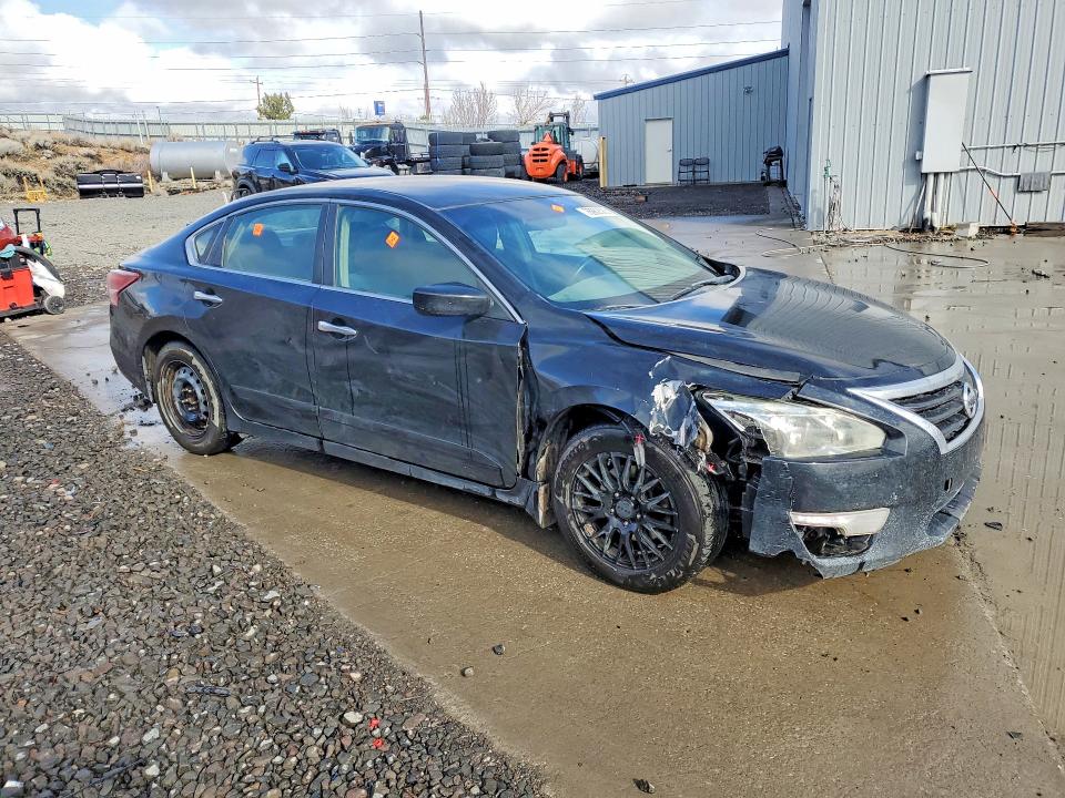 Photo 4 from auction – 2013 NISSAN ALTIMA with VIN 1N4AL3AP2DC236264