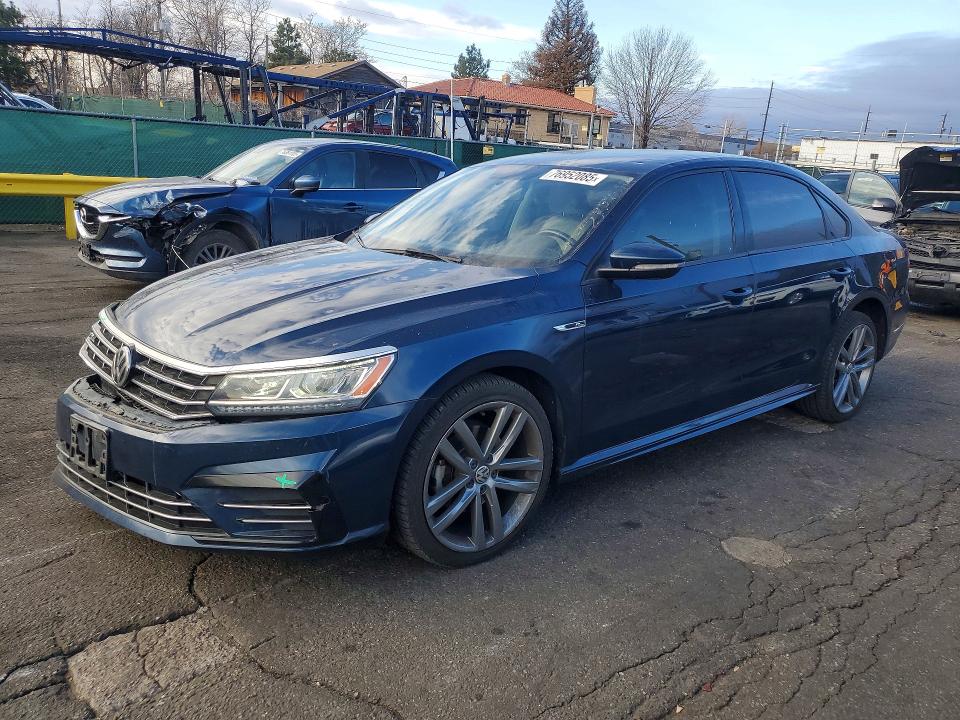 VOLKSWAGEN PASSAT S 2018 with VIN 1VWAA7A38JC041718 - Photo from auction