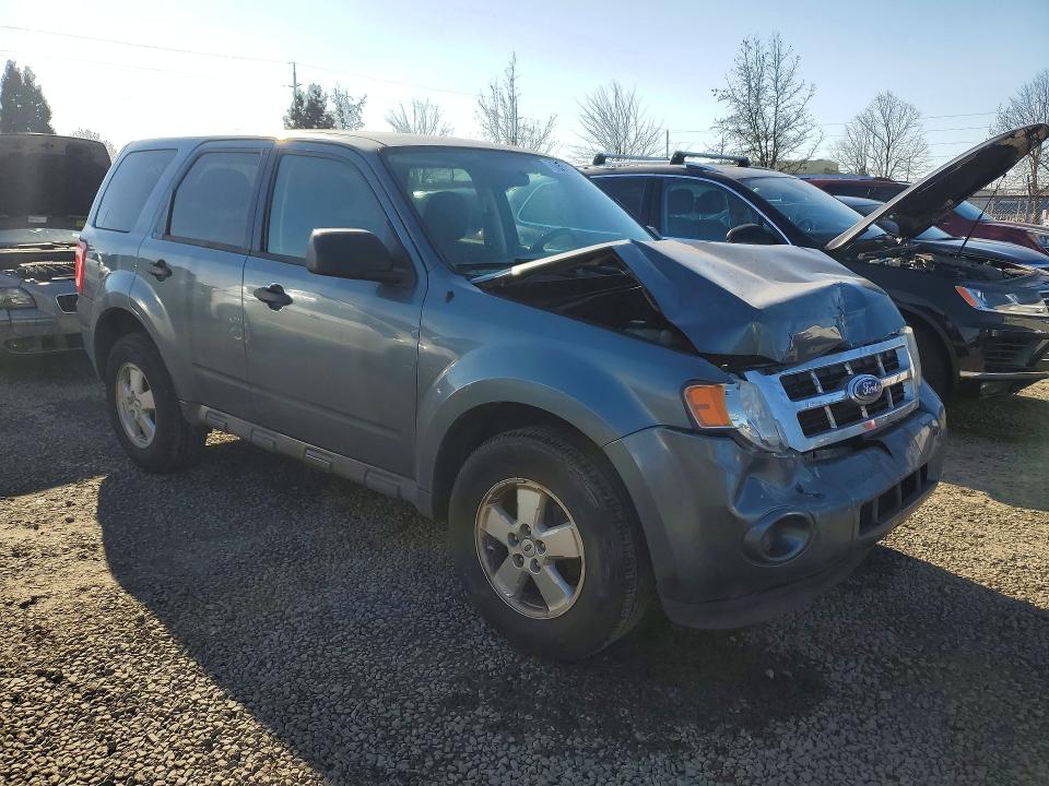 Photo 4 from auction – 2011 FORD ESCAPE with VIN 1FMCU9C71BKC69612