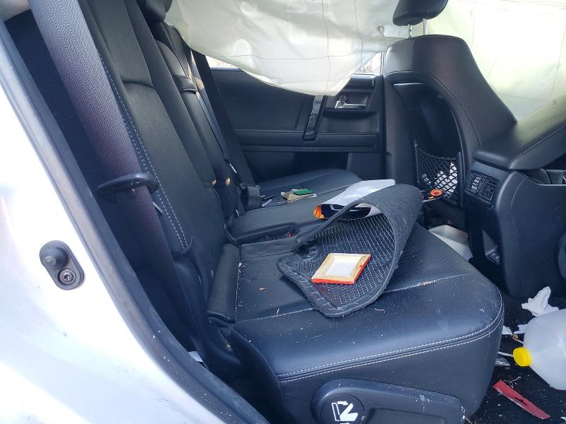Photo 11 from auction – 2020 TOYOTA 4RUNNER with VIN JTEBU5JR5L5770480