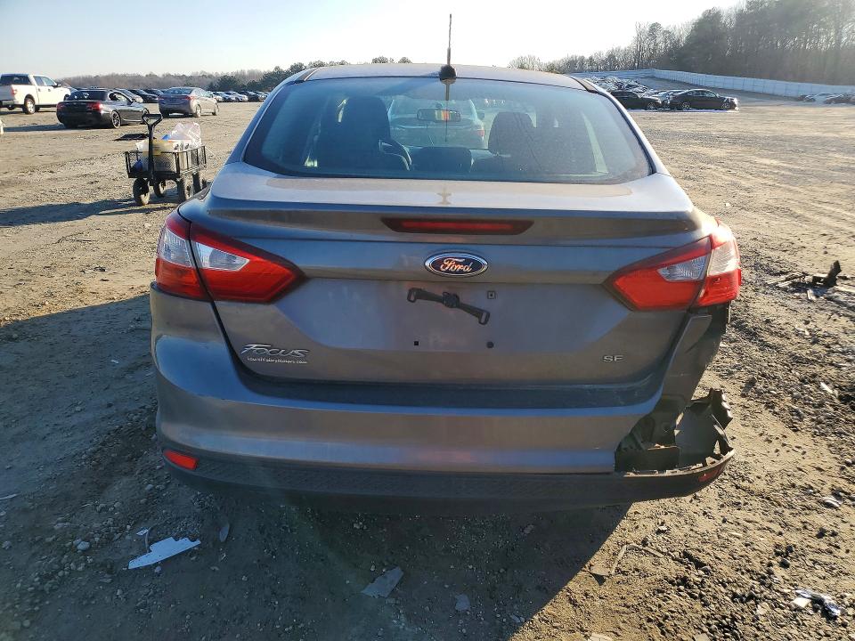 Photo 6 from auction – 2013 FORD FOCUS with VIN 1FADP3F26DL258914