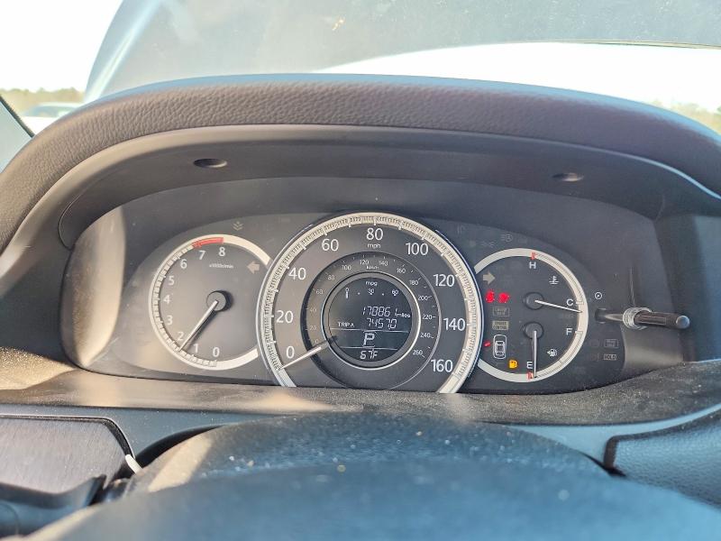 Photo 9 from auction – 2013 HONDA ACCORD with VIN 1HGCR2F89DA112504