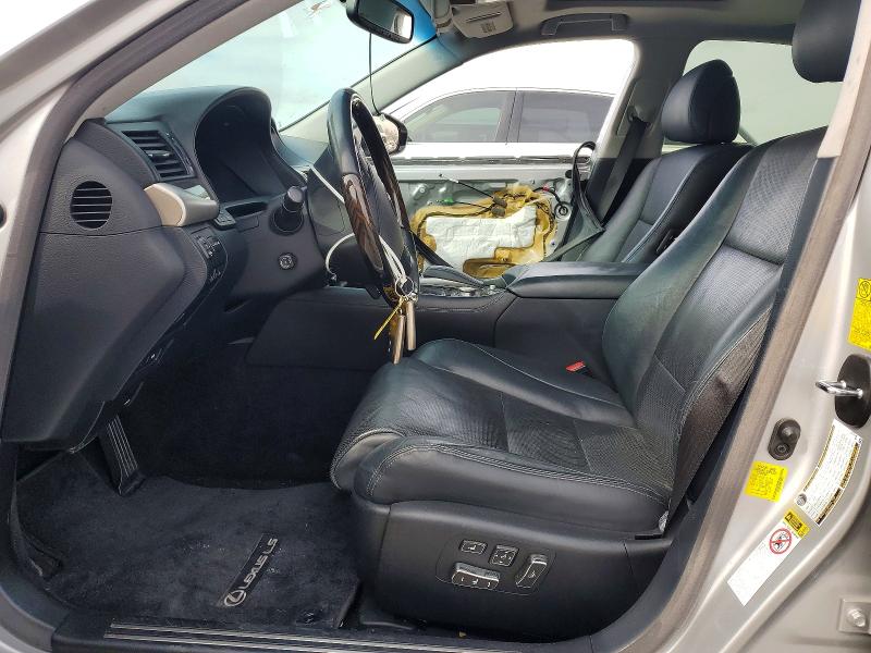 Photo 7 from auction – 2014 LEXUS LS with VIN JTHBL5EF5E5132626