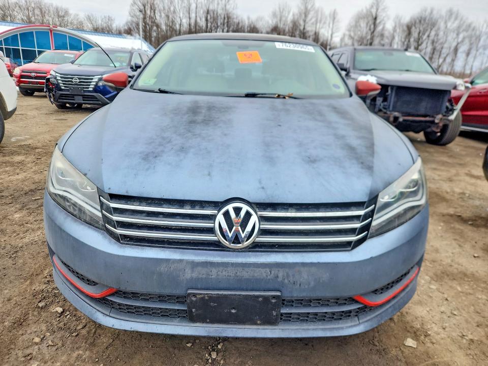 Photo 5 from auction – 2012 VOLKSWAGEN PASSAT with VIN 1VWBN7A35CC058424