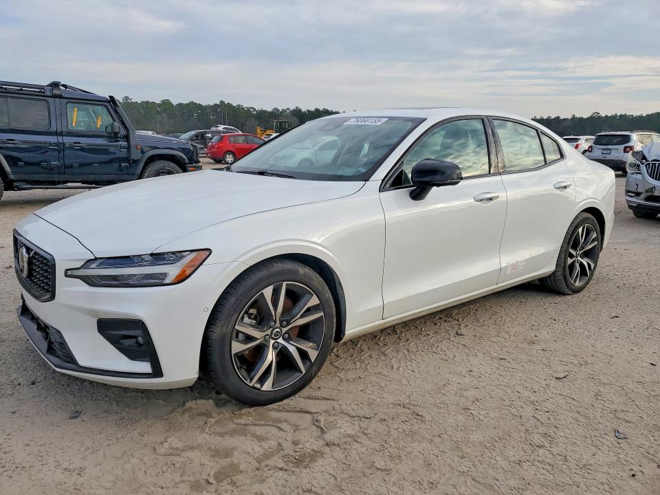 VOLVO S60 2025 with VIN 7JRL12GC8SG364457 - Photo from auction