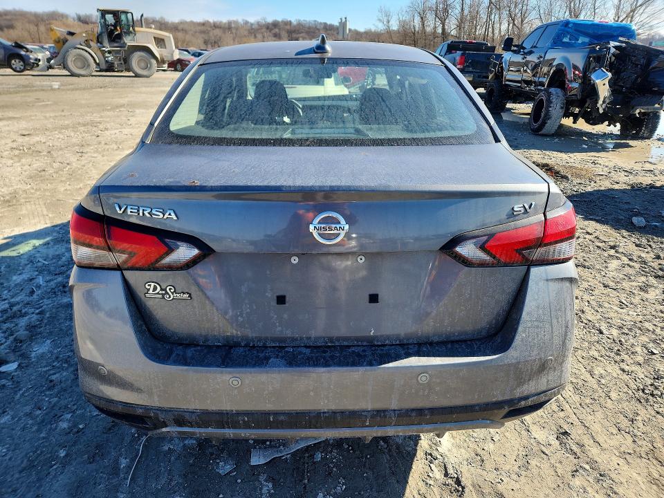 Zdjęcie 6 z aukcji – 2021 NISSAN VERSA z VIN 3N1CN8EV9ML893055