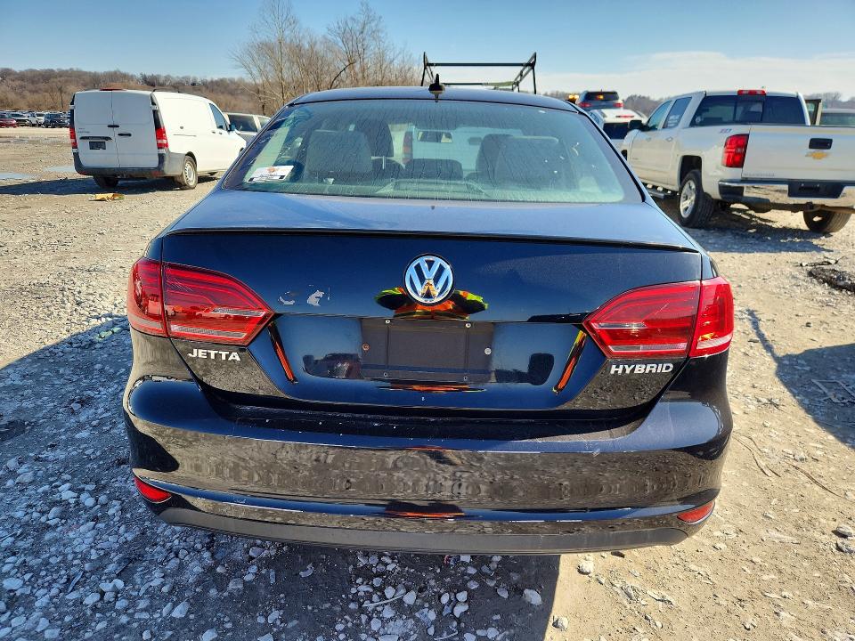Photo 6 from auction – 2013 VOLKSWAGEN JETTA with VIN 3VW637AJ6DM268200