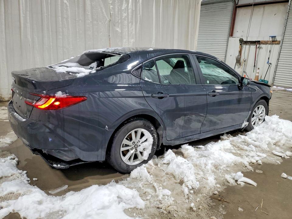 Photo 3 from auction – 2025 TOYOTA CAMRY with VIN 4T1DAACK4SU586324