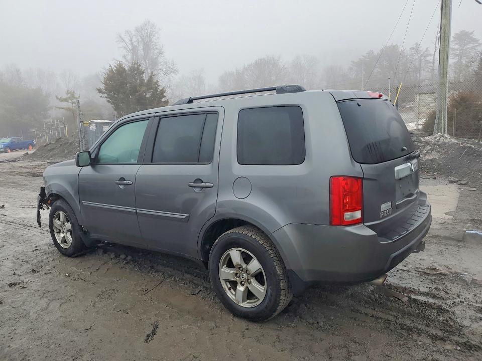 Photo 2 from auction – 2011 HONDA PILOT with VIN 5FNYF4H58BB042851