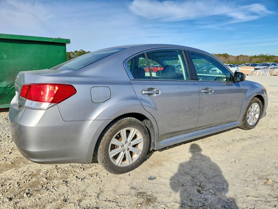 Photo 3 from auction – 2010 SUBARU LEGACY with VIN 4S3BMCC62A3240424