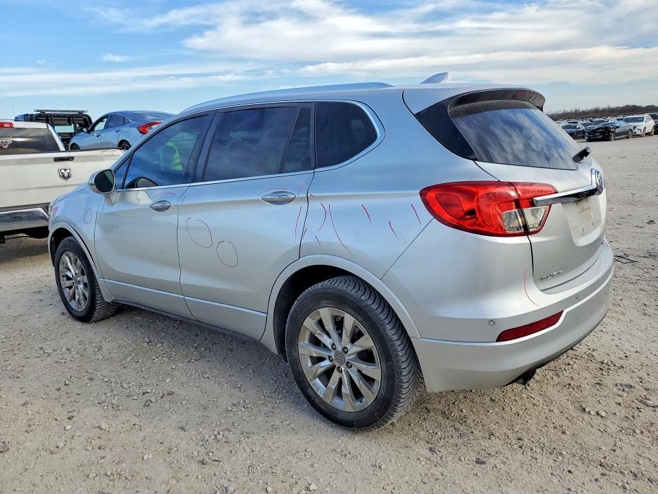 Photo 2 from auction – 2018 BUICK ENVISION with VIN LRBFX1SA5JD082320