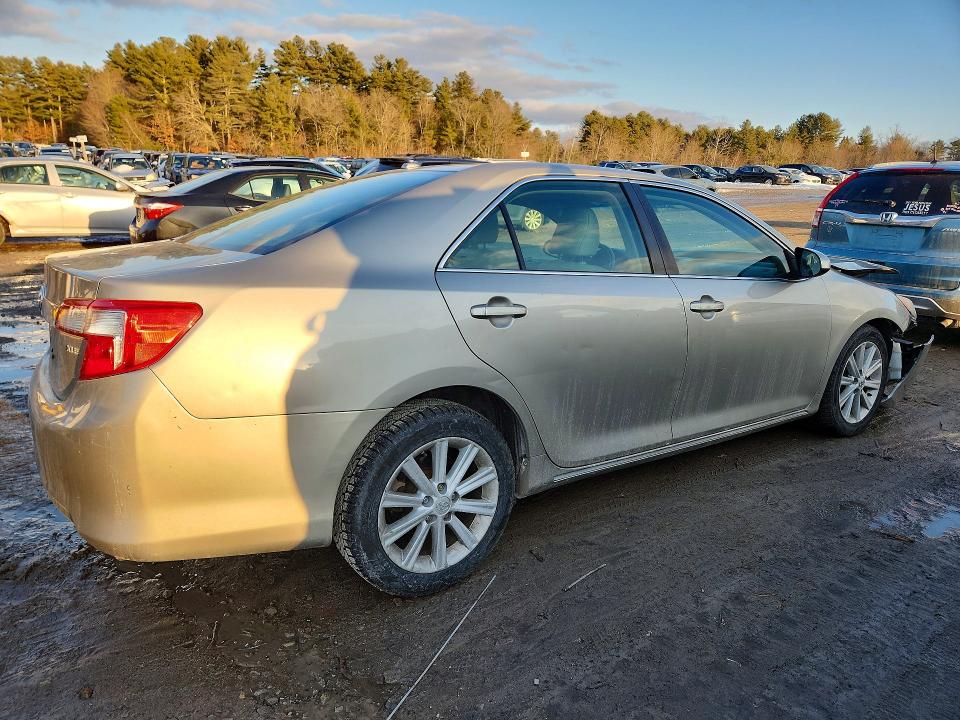 Photo 3 from auction – 2014 TOYOTA CAMRY with VIN 4T1BF1FK3EU731569
