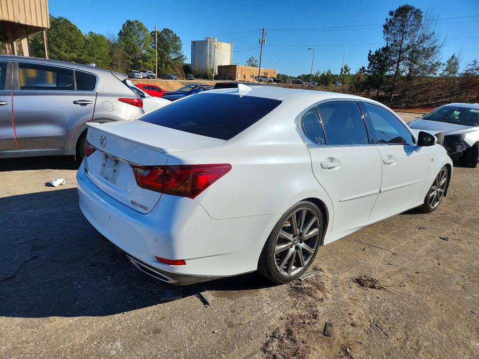 Photo 3 from auction – 2015 LEXUS GS with VIN JTHBE1BL7FA018021